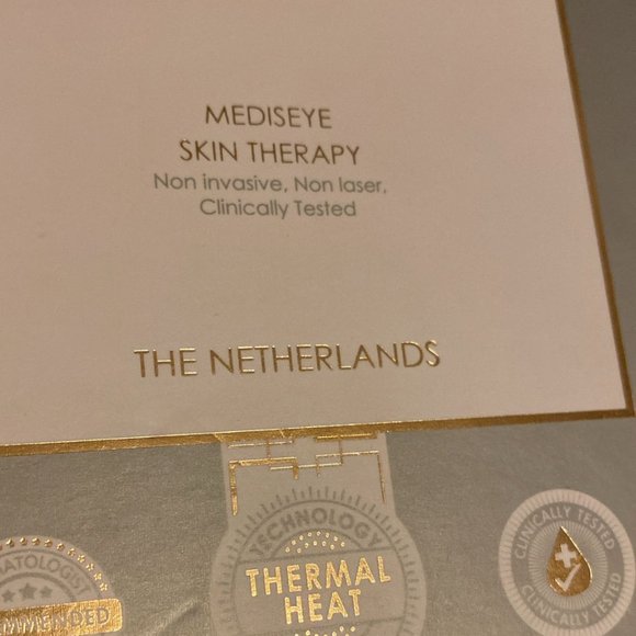 MEDISEYES SKIN THERAPY - Picture 3 of 5